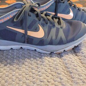 Women's Nike Running Shoes